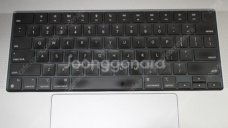 Max 16 inch | 1TB | 32GB | 스페이...--2