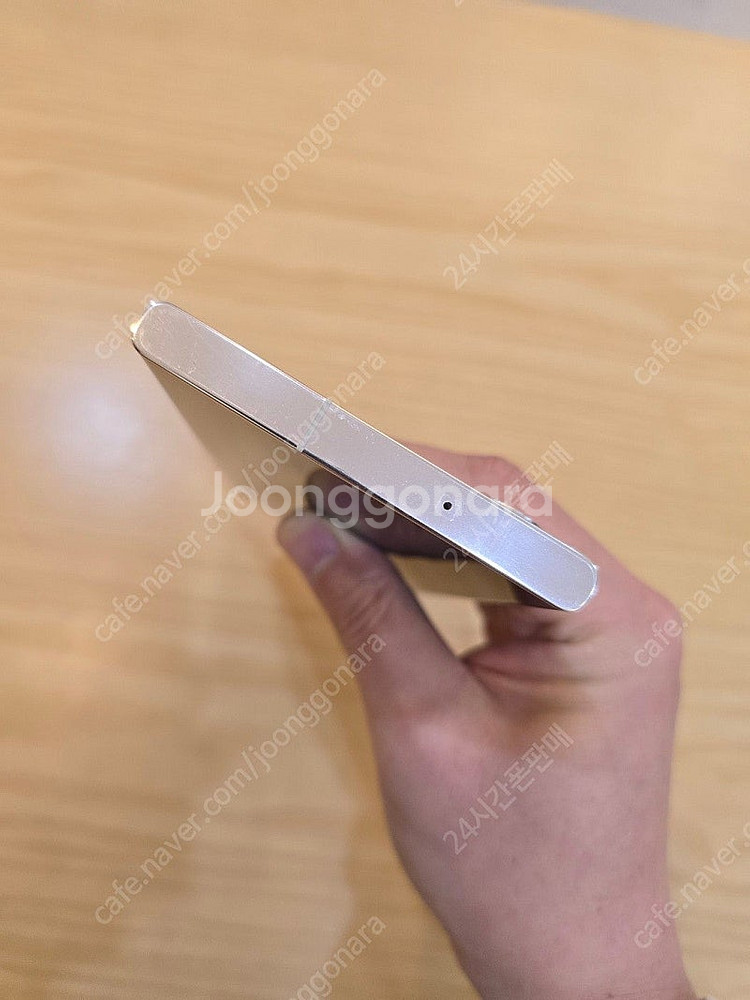 갤럭시s23울트라크림512gb 자급제폰판매합니다--3
