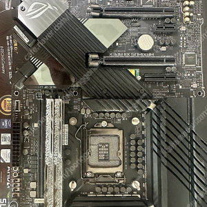 10900k + z490 Apex + gskill royal 16g (8+8 3200 cl14) 팝니다