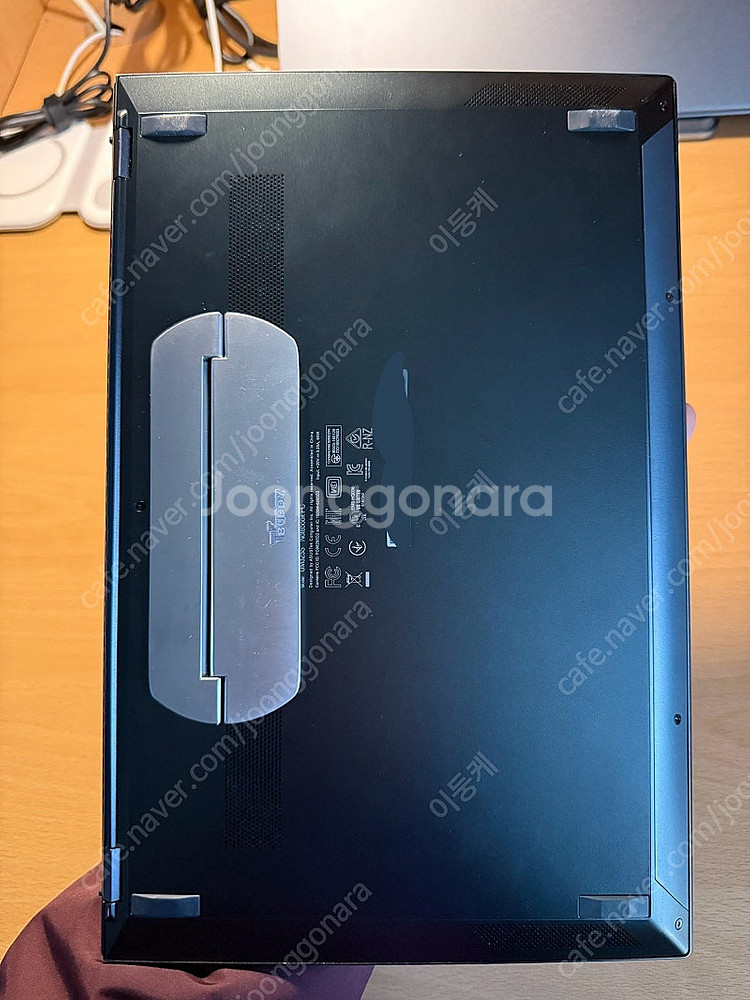 ASUS UM325S 노트북--2