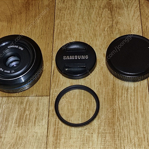 삼성 NX30 f2 30mm 여친 단렌즈 ㅡ 상태 s