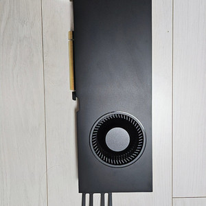 Nvidia RTX A5000 팝니다.