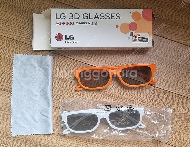 LG 3D Glasses [AG-F200]--1