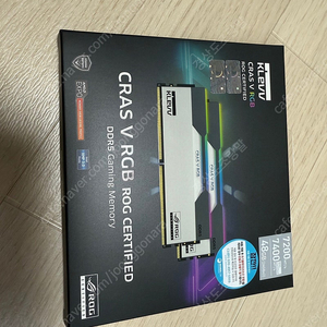 ESSENCORE KLEVV DDR5-7200 CL34 CRAS V RGB ROG 패키지 서린 (48GB(24Gx2)) 판매합니다