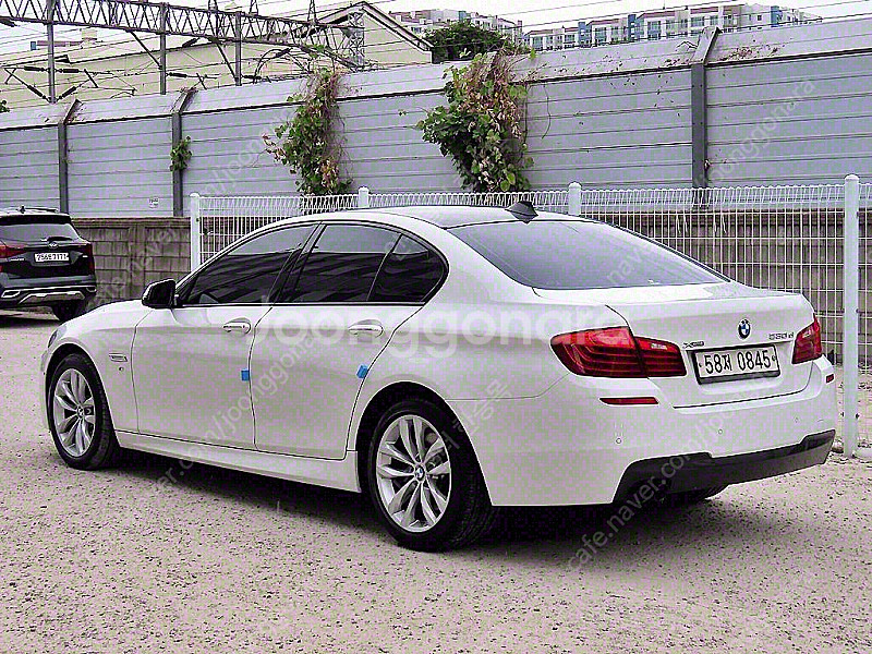 BMW5시리즈 (F10) 520d xDrive M 에어...--2