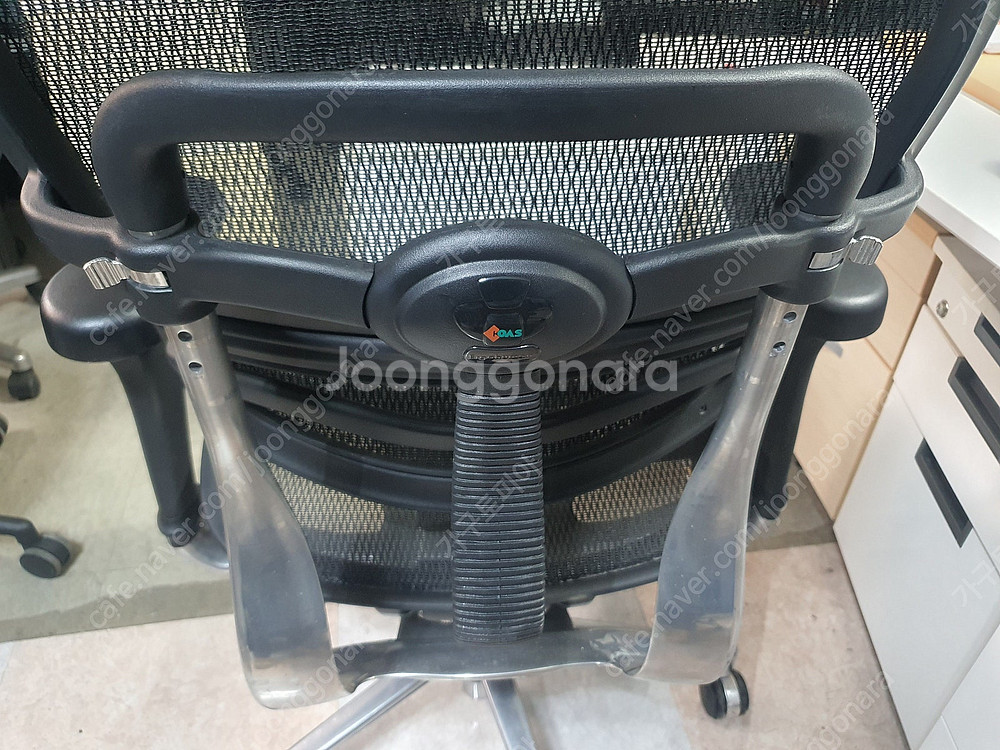 수입명품의자 에르고휴먼 사무실의자 사무용의자 판매합니다...--1
