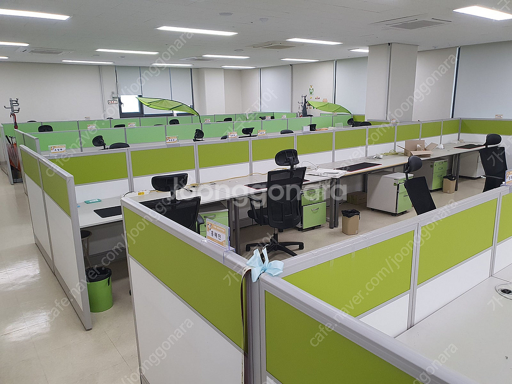 사무용책상 1600*800 이동서랍 투톤 우드파티션 시...--2