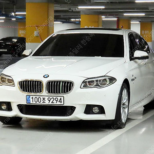 BMW5시리즈 (F10) 520d M 에어로다이나믹중고차 할부 리스 카드 저신용자 전액할부 가능합니다