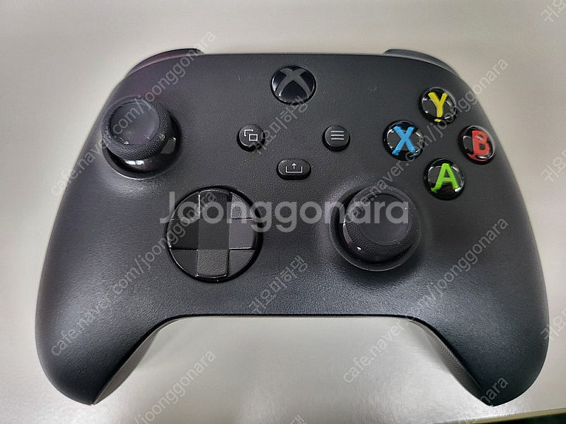 XBOX 4세대 카본블랙 판매합니다.--0