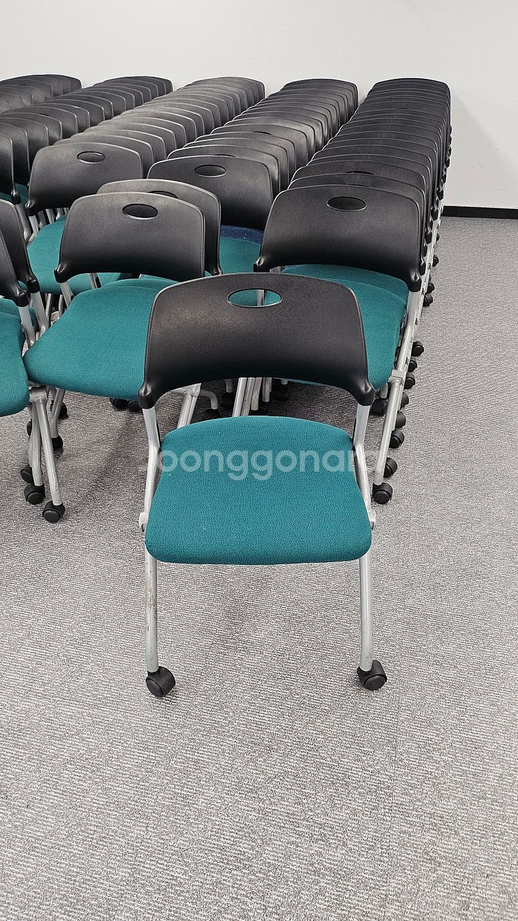 퍼시스수강용테이블 1400*500 의자0011로라 판매...--5