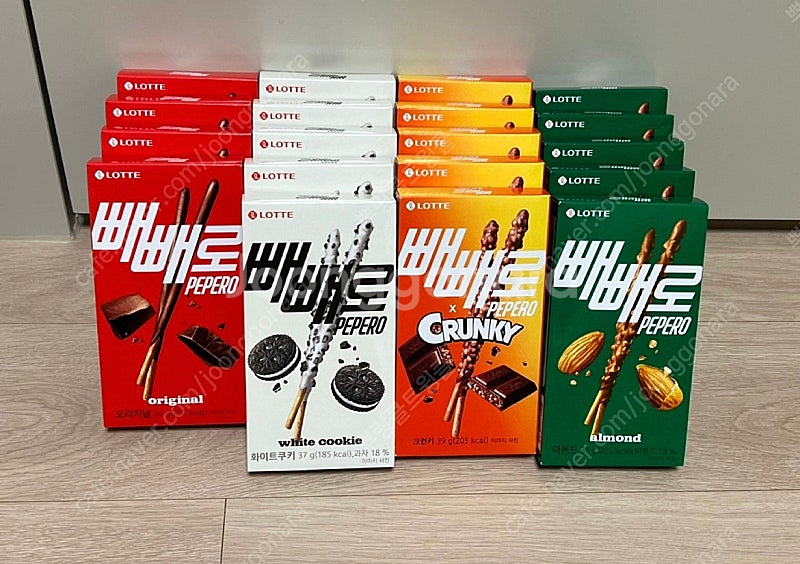 롯데 아몬드 크런키 화이트쿠키 오리지널 빼빼로 18개--0