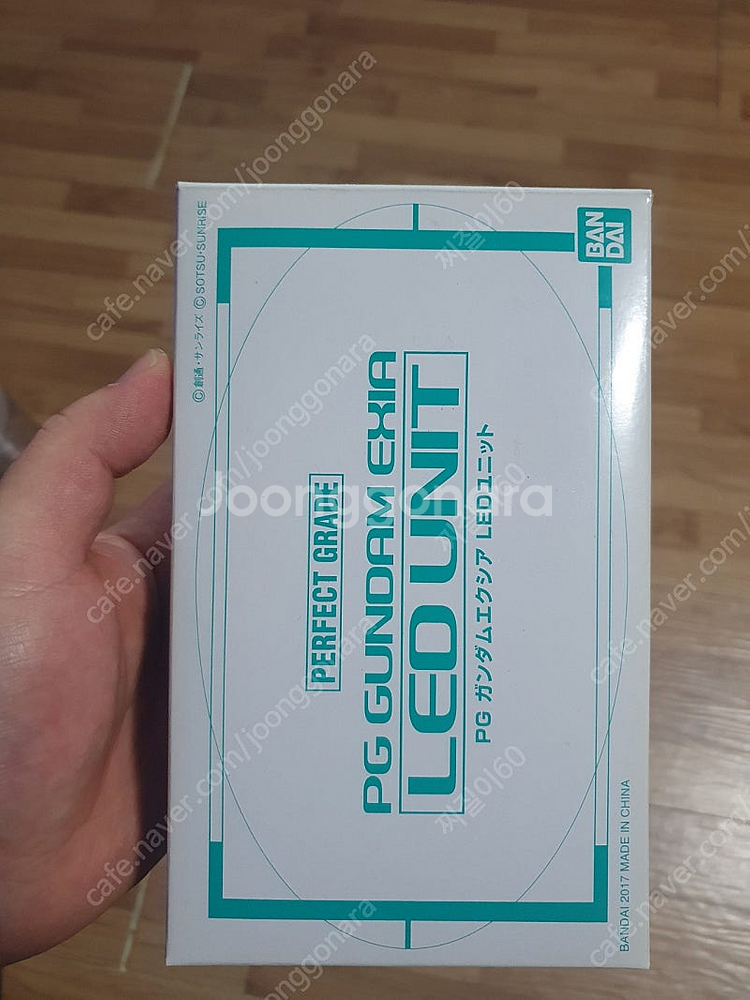 PG 엑시아 LED 반다이 정품 팝니다--0