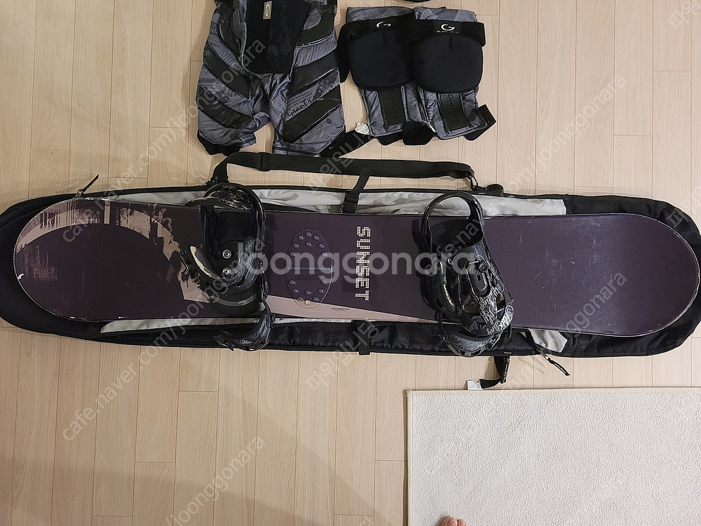 [서울] FLUX 바인딩, 보드 등 처분합니다.--3