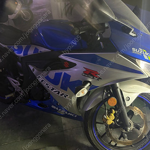 스즈키 GSX-R 125 21년식 한정판카울 팝니다