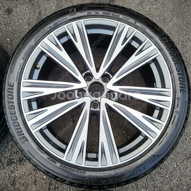 [판매]아우디 A6 C8 50TDI 20인치 순정휠 타...--4