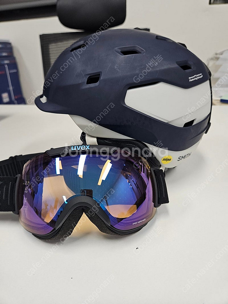 스미스.오가사카.헤스트라 스키용품 판매--1