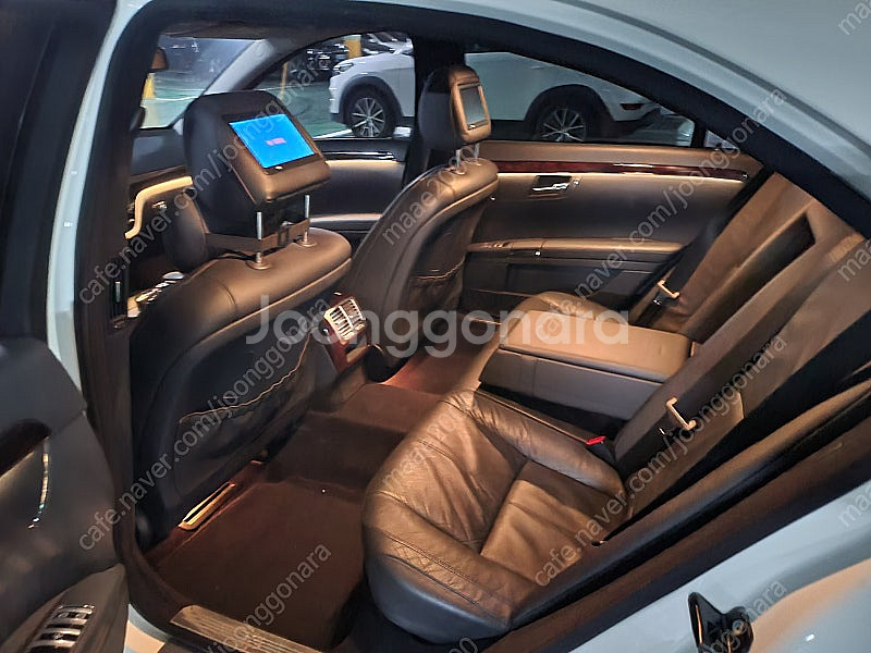 벤츠w221 s550 판매합니다.--7