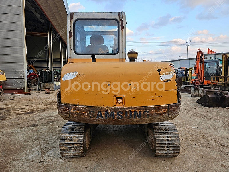 공투 굴삭기 삼성 볼보 MX55A 1999년식 중고굴삭...--3