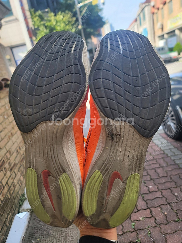 나이키 베이퍼플라이2 275mm (100km주행)--2