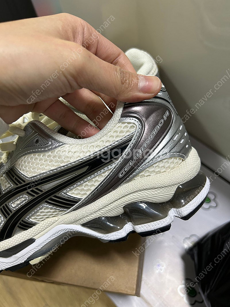 아식스 젤카야노 크림/ 블랙 (남자 245/ 여자 25...--2