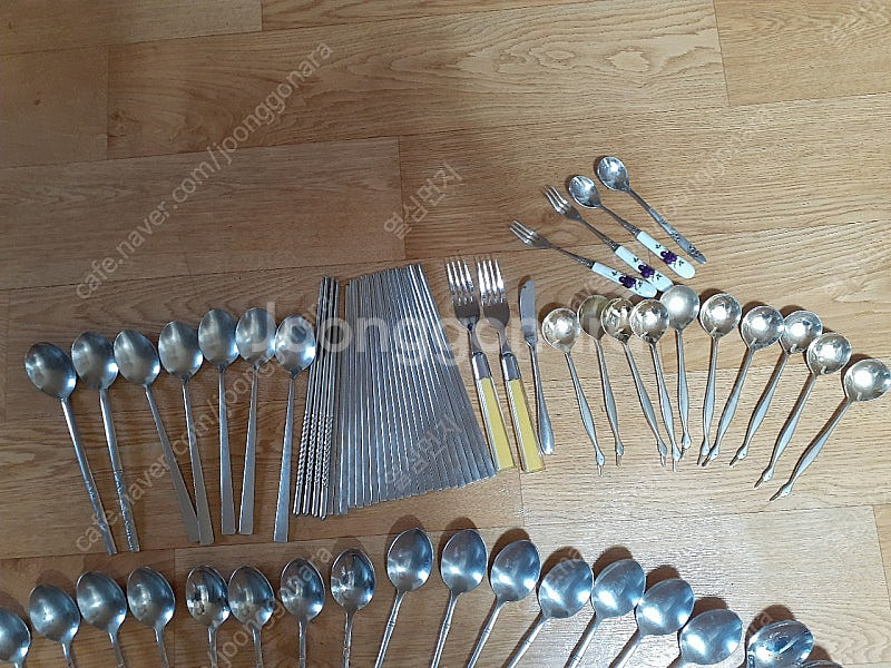 수저등 여러가지 있습니다 사용감있습니다 필요하신 분들은...--2