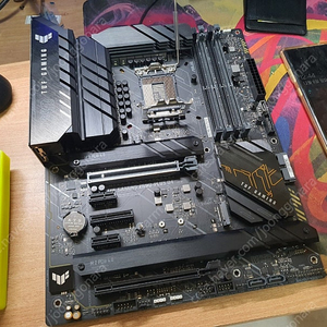 asus tuf z690 d4