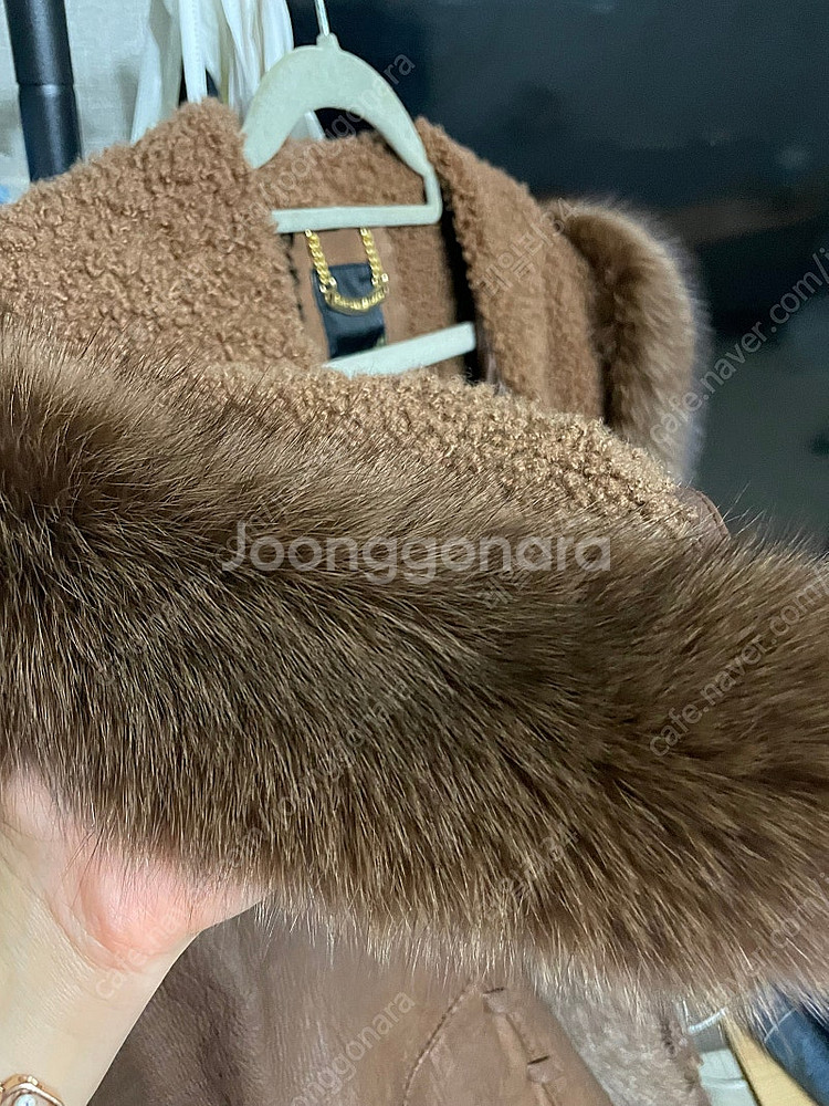 이상봉 디자이너 무스탕 코트 (사기꾼접근금지)--3