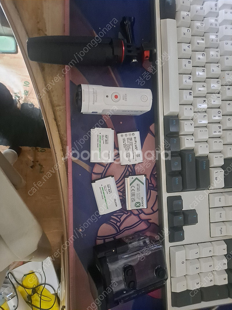 소니 x3000 액션캠 13만원 5개 배터리--0