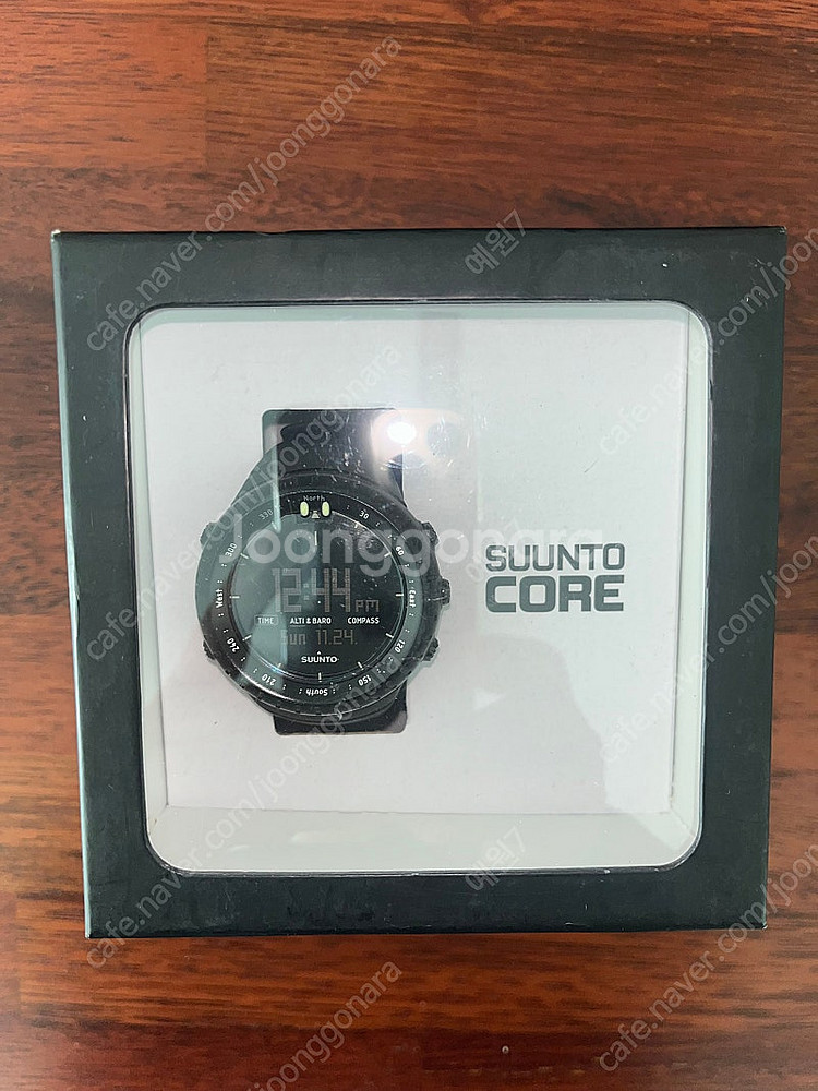 순토(SUUNTO)코어 올블랙 판매.--1