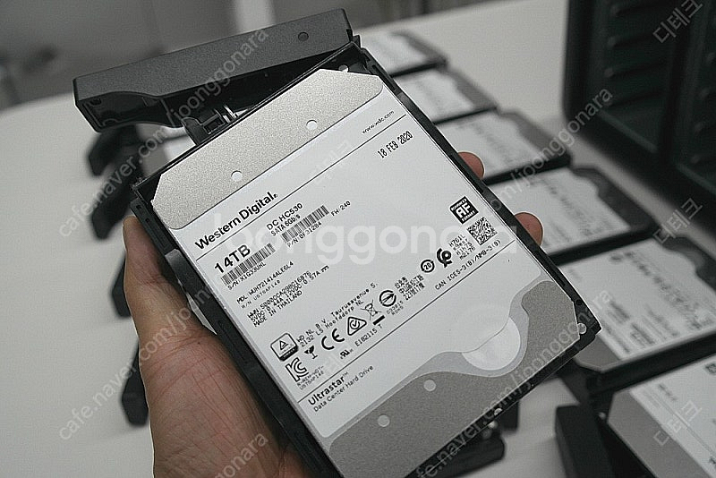 168테라 Synology DISKSTATION DS2...--4