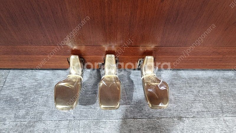 (판매)명품 야마하피아노 U-7 월낫 프리미엄피아노--5