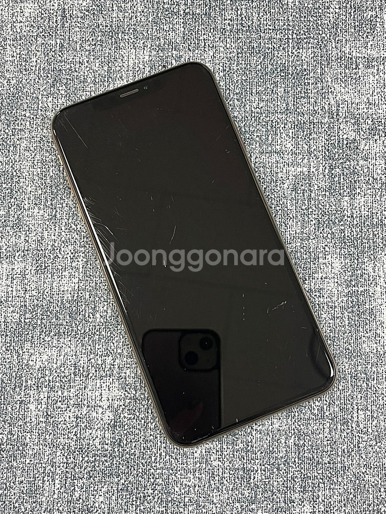 아이폰XS MAX 골드 64G 외관 깨끗한 A급 단말기 실사용 추천 정상해지 25만원 판매합니다--2