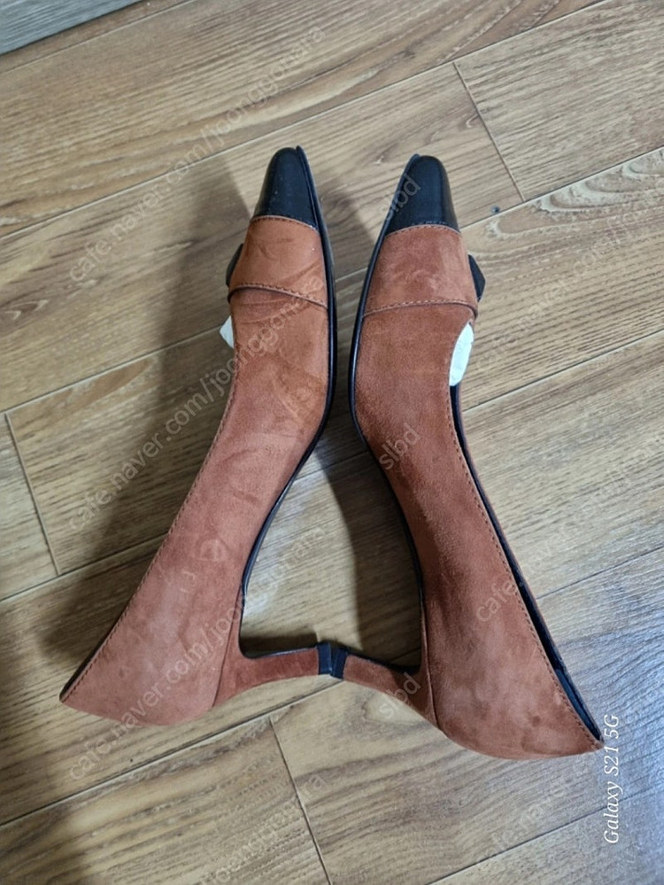 TOD'S(토즈)이태리,여성용,구두230팝니다.(깨끗하고 상태좋습니다.)(택포60,000원) 이미지
