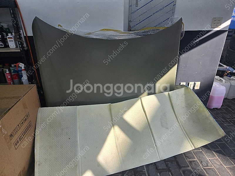 w212 e63 amg 본넷 전기형 용 팝니다--0