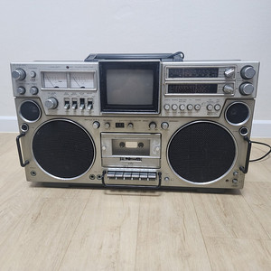 JVC 3090CQM 붐박스 팝니다.