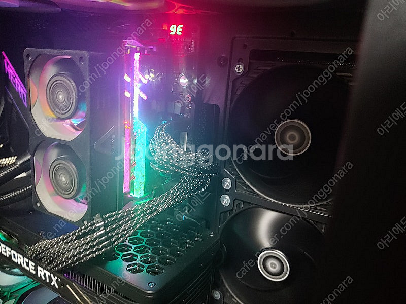 상태좋은 5800X 3D + CL14 3600 로얄엘리...--2