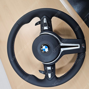 BMW 신형 F바디 핸들