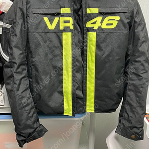 다이네즈 vr46 자켓 팔아요