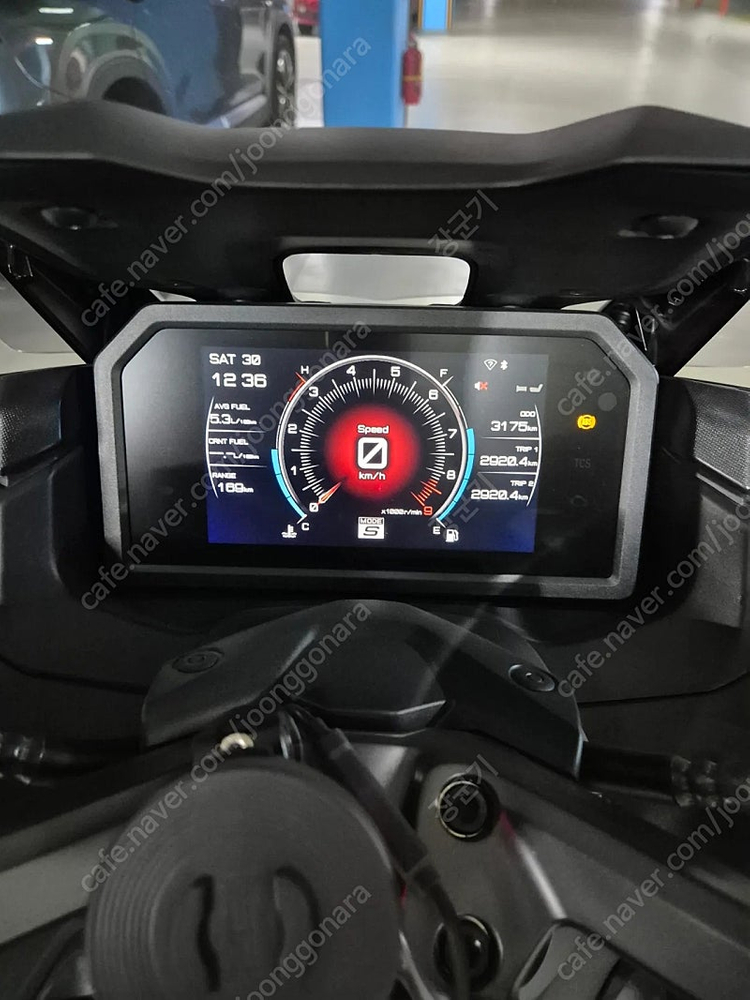 테크맥스 23년식 아크라포빅 팝니다--5