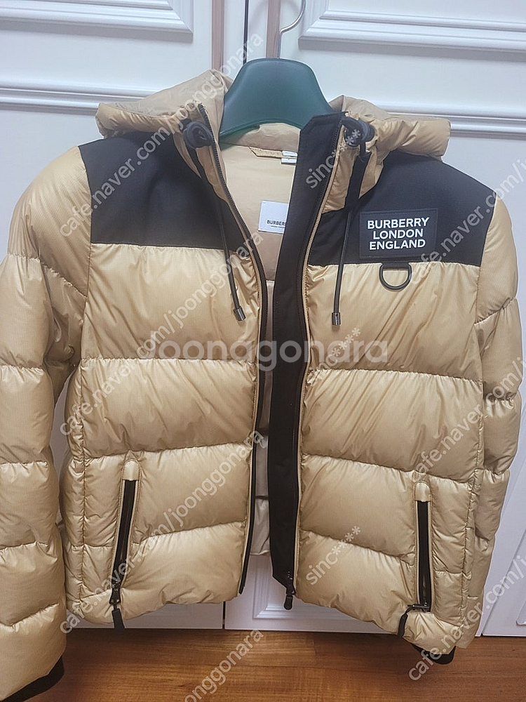 버버리 레이 패딩 패일스톤--0