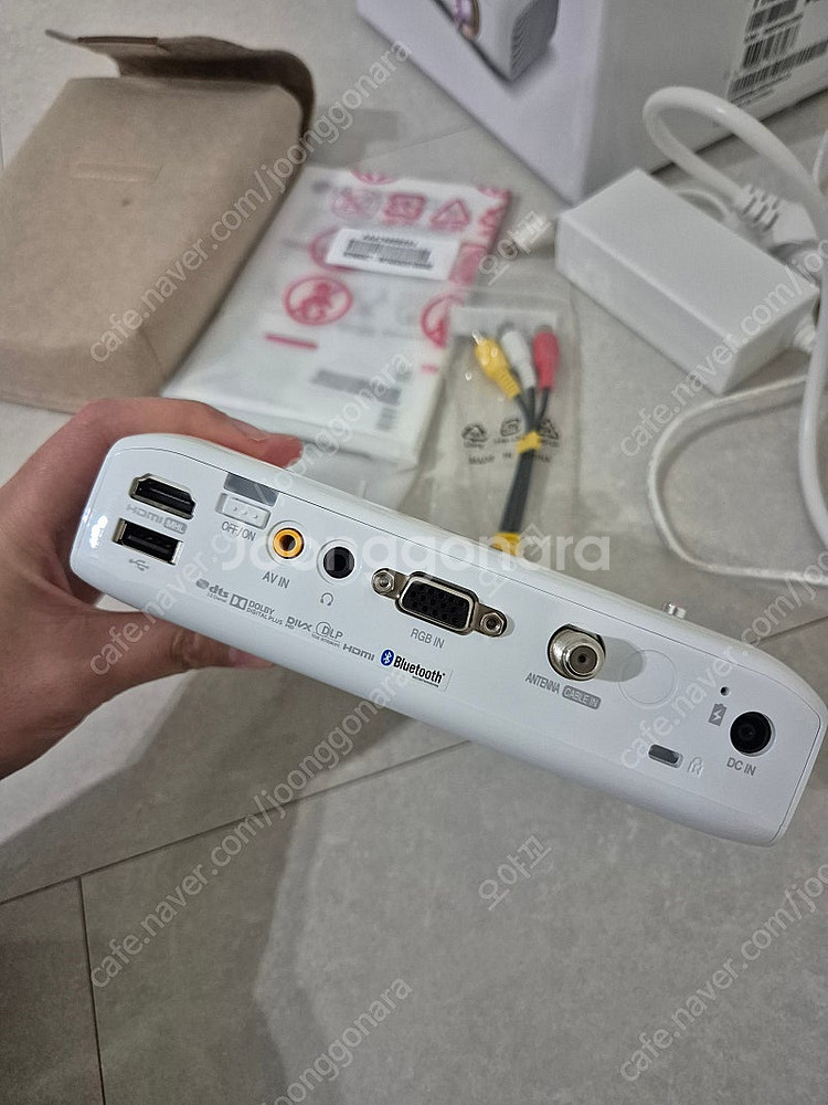 LG 빔프로젝터 PH550--3