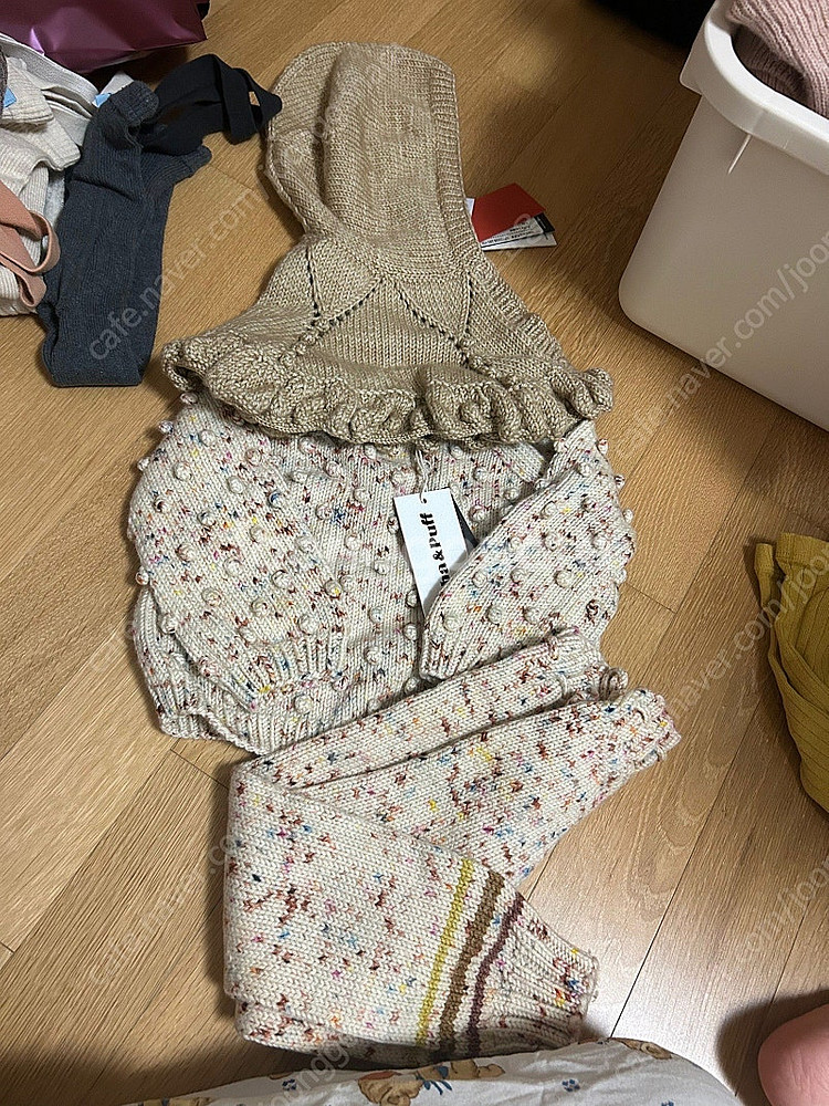 미샤앤퍼프 세트(알라바스터 러플, 16콘페티 상하의)--0