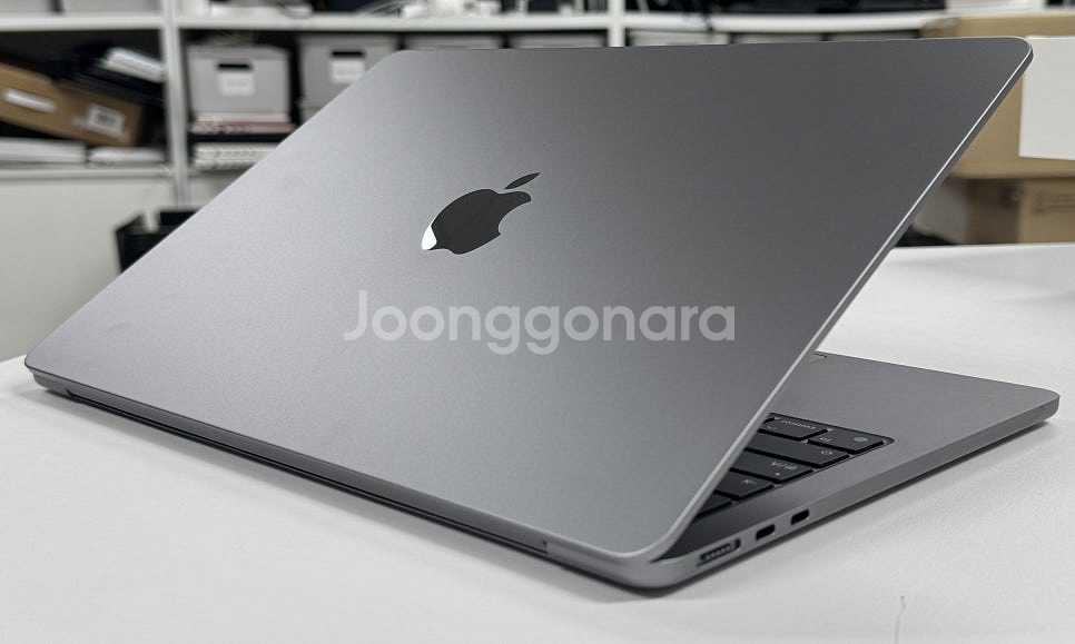 [애플 맥북에어 2022 13인치] M2 칩셋, 8GB...--2