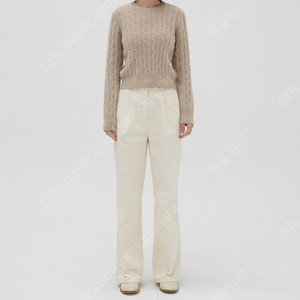 [ 르바 ] levar 알파카니트 르바니트 겨울니트 Alpaca Cable Round Crop Knit - Oatmeal