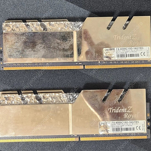 (가격내림)지스킬 DDR4 4000 CL15 8gb x 2 판매합니다