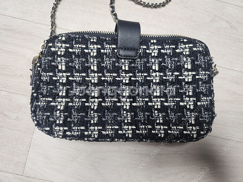 zara 트위드 크로스 미니백--3