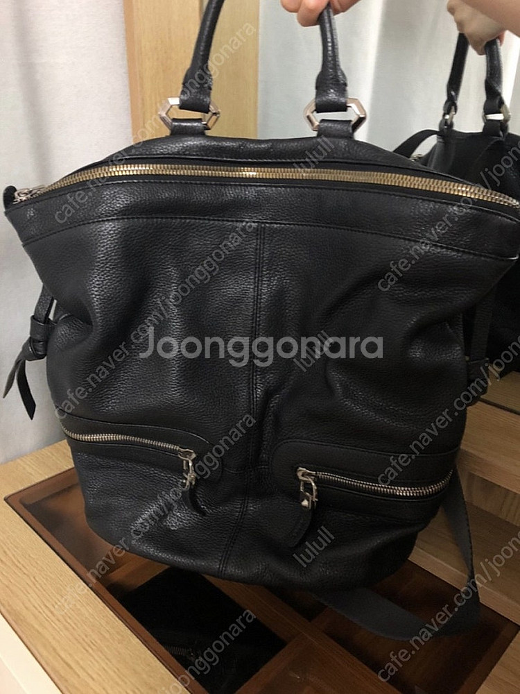 오야니 홀리비타 가죽 백팩--0