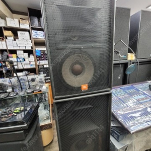 JBL SR4735X 스피커1조판매