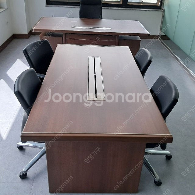 퍼시스 사무용가구 책상 의자 파티션 회의테이블 등등 새...--8