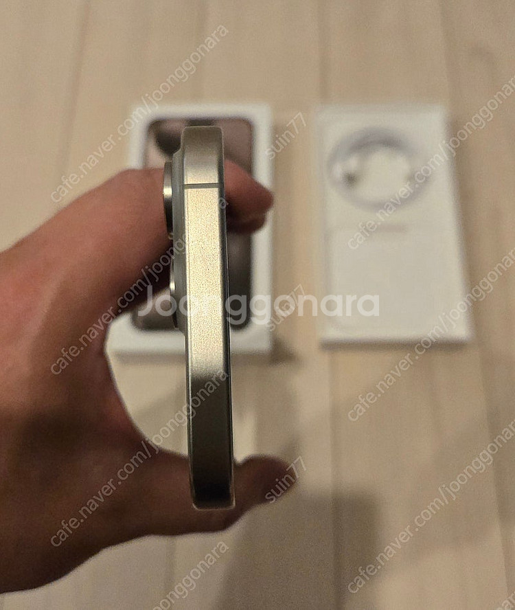 아이폰15 프로 맥스 내추럴 티타늄 256. S급 판매...--4